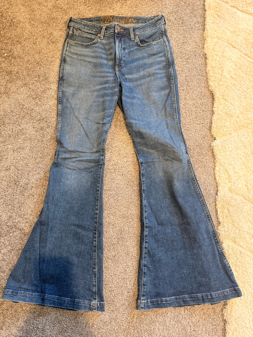 Wrangler Medium Blue Flare Jeans - High Rise Wide Leg - Worn once